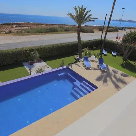 Vista Alegre Villa