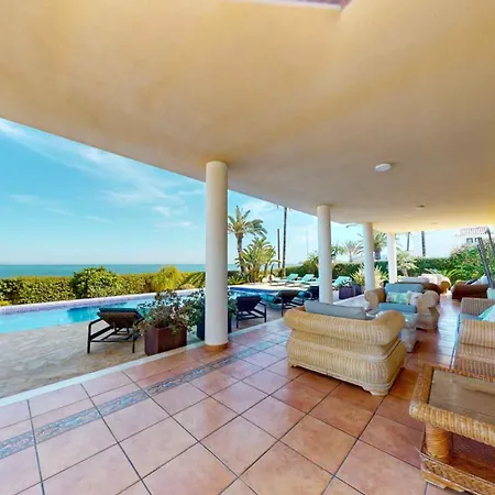 Vista Alegre Villa *