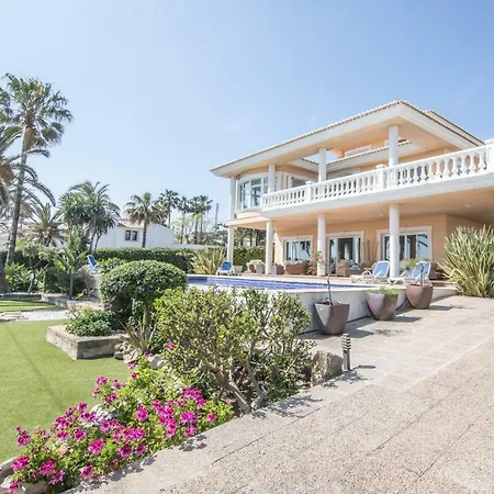 Vista Alegre Villa *